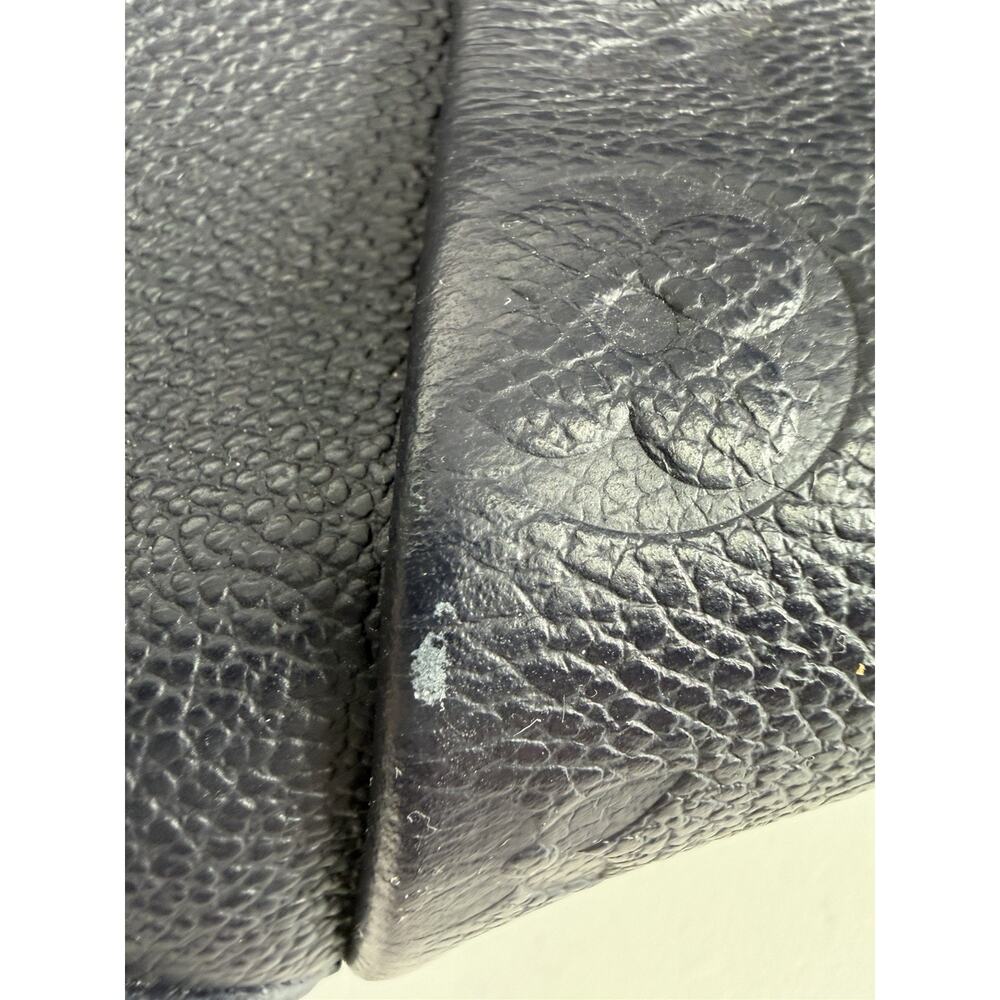 Louis Vuitton V Tote Shoulder Bag MM in LV Monogram Empreinte Leather 2019 S21 - Picture 8 of 16